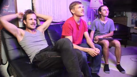 hollandhousestudios  30-06-2022
